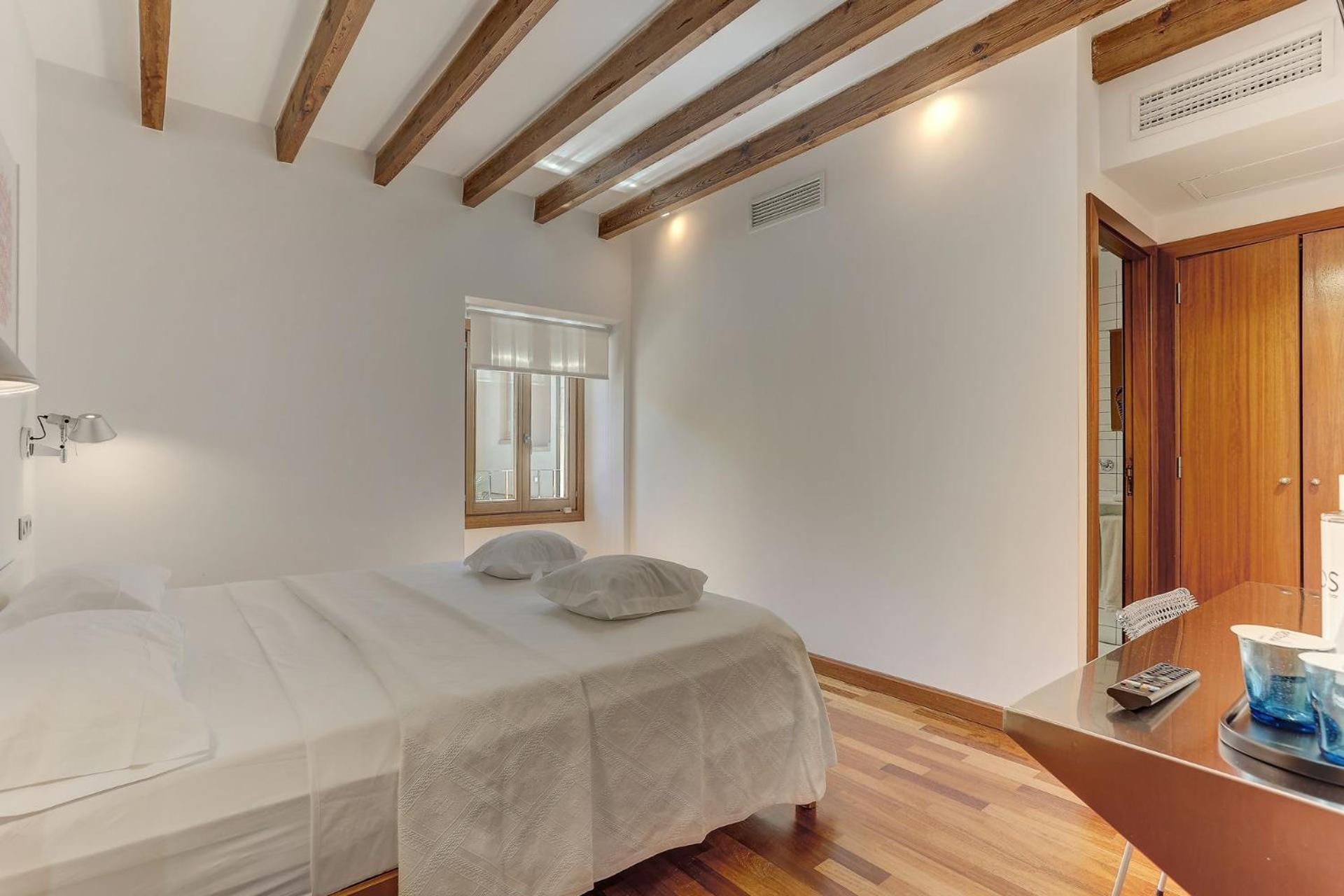 Bed & Breakfast Desbrull
